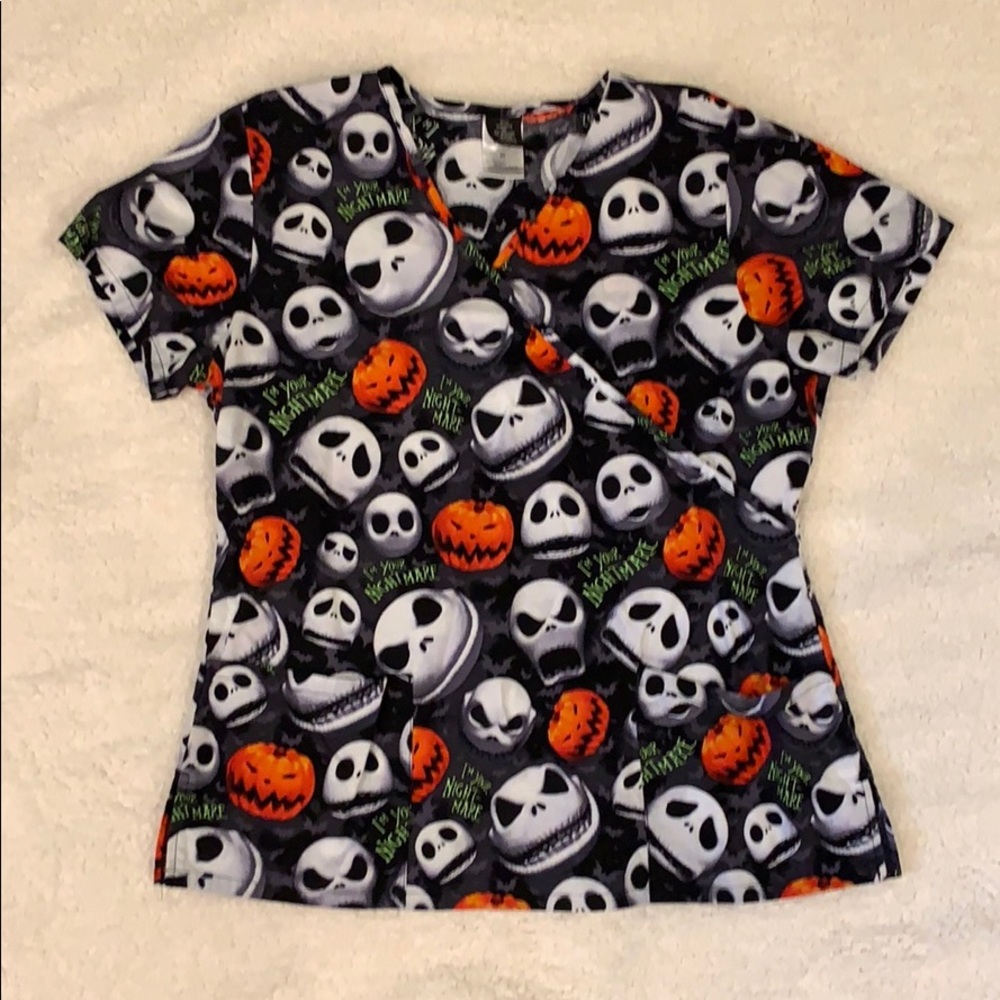 Halloween Women’s Scrub Top Medium Nightmare